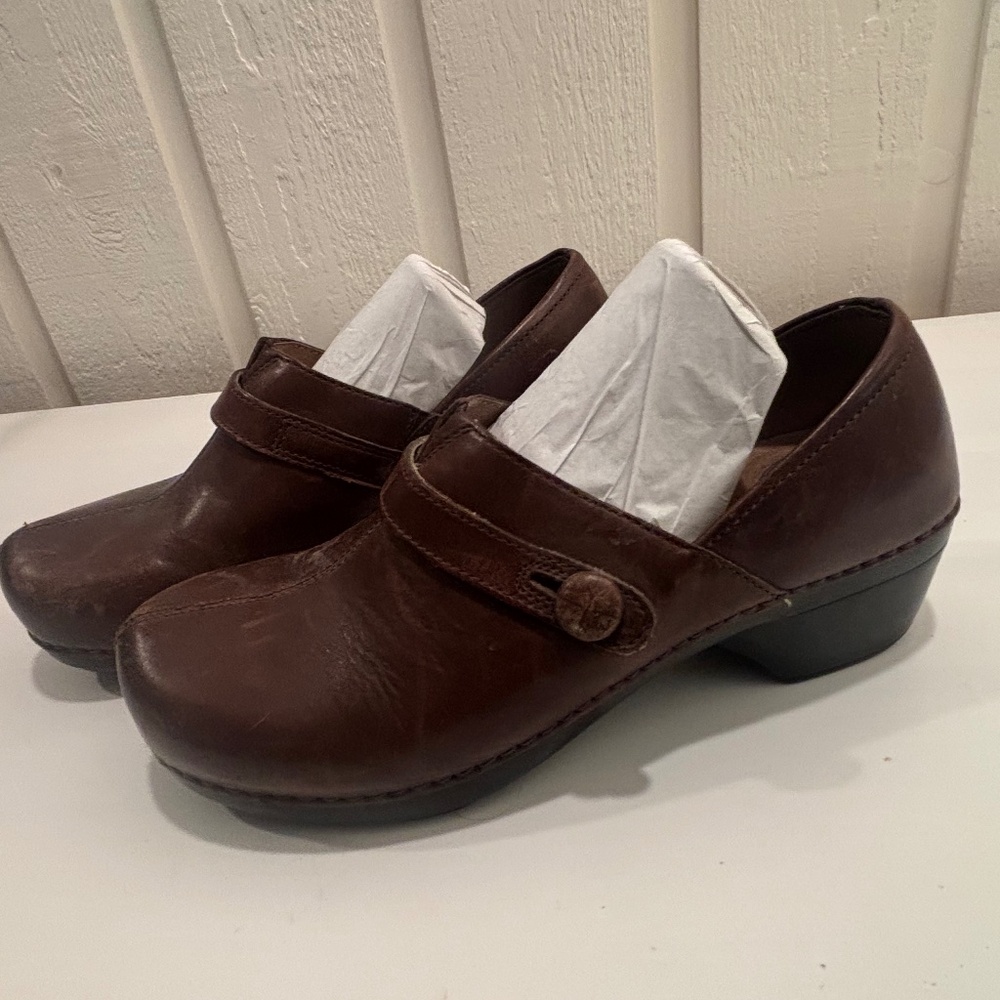 Dansko women’s shoes